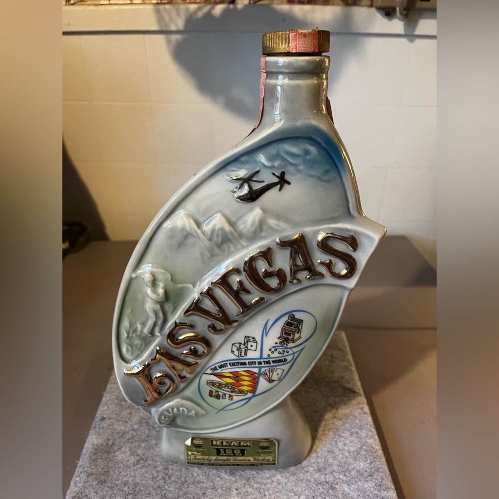 Las Vegas Themed Ceramic Art by